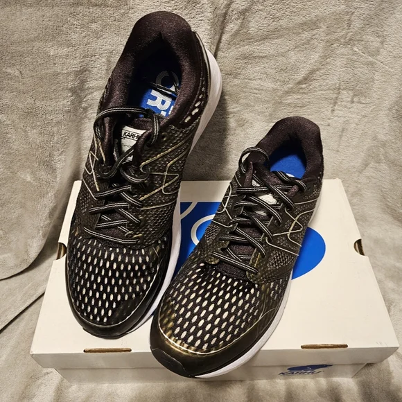 Karhu Synchron Ortix MRS Running Shoes - Picture 3 of 16